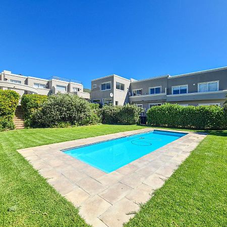 The Beachclub 17 Hout Bay Bagian luar foto
