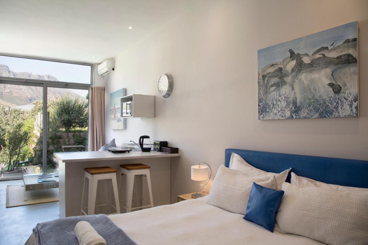 The Beachclub 17 Hout Bay Bagian luar foto